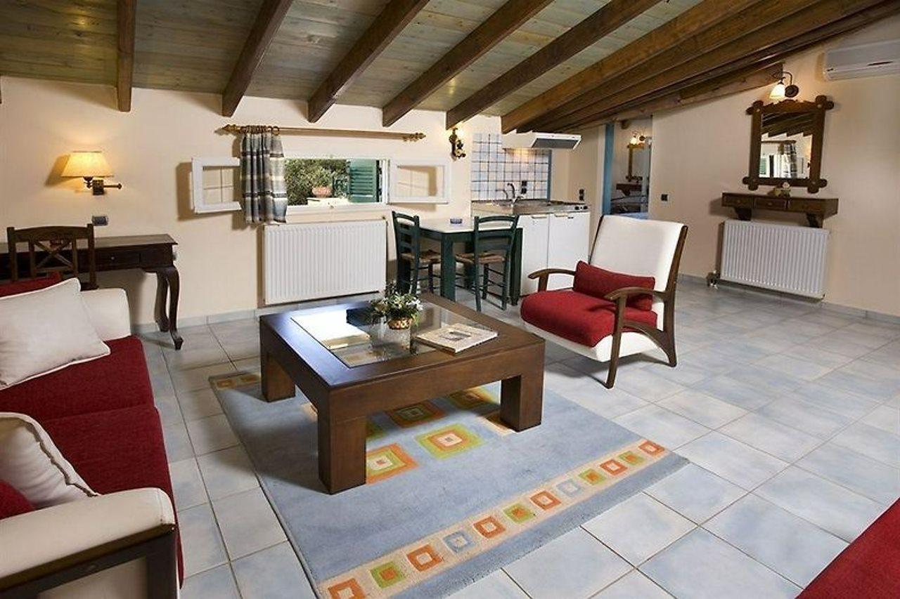 Yannis Servos Barbati Apartments Buitenkant foto