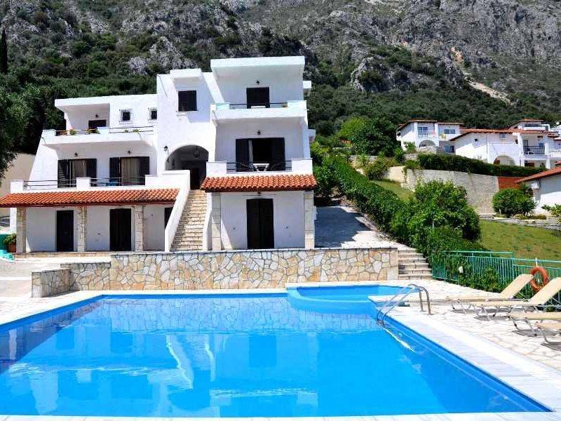 Yannis Servos Barbati Apartments Buitenkant foto